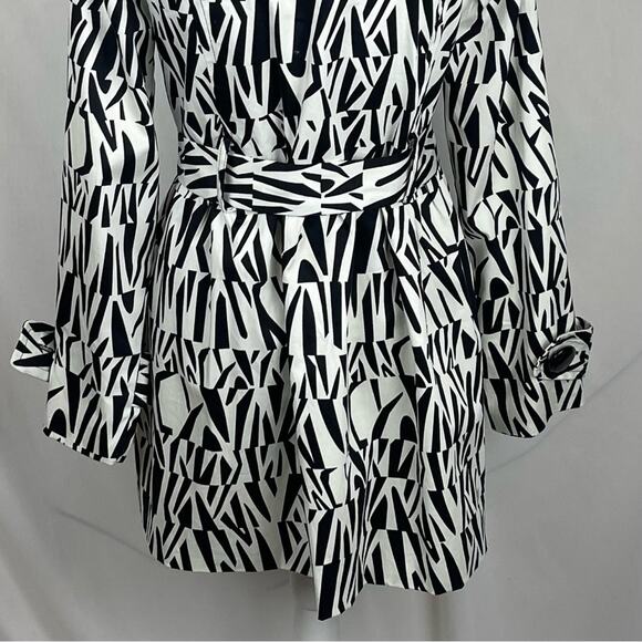 Luii Black And White Animal Print Belted Short Trench Coat Jacket NWT Size M - Picture 8 of 15